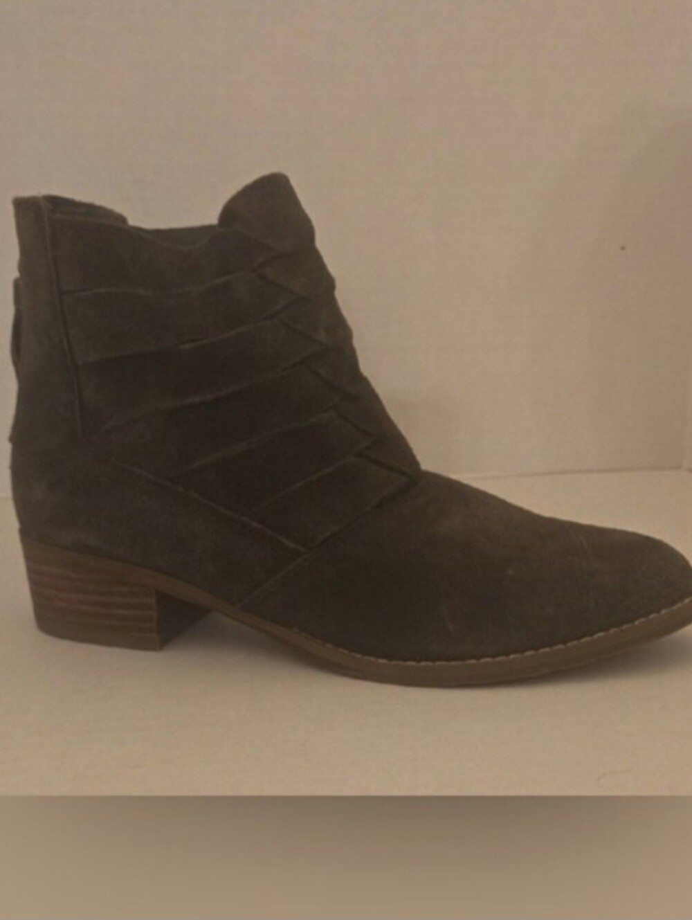 VOLATILE Olive Suede Leather Booties